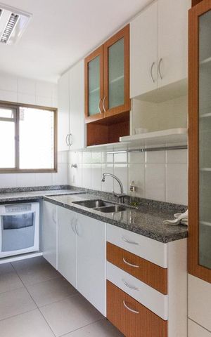 Apartamento para alugar com 130m², 3 quartos e 3 vagasCozinha