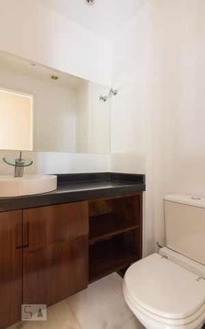 Apartamento para alugar com 130m², 3 quartos e 3 vagasLavabo