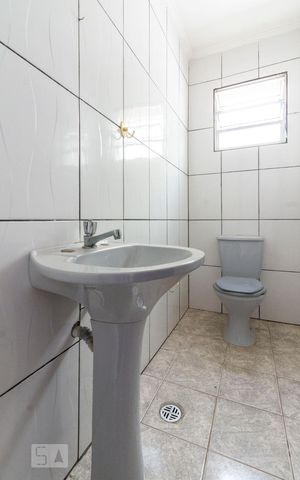 Casa à venda com 99m², 3 quartos e 2 vagas Casa à venda com 99m², 3 quartos e 2 vagasLavabo