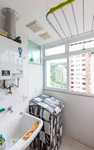 Apartamento para alugar com 70m², 2 quartos e 1 vaga Apartamento para alugar com 70m², 2 quartos e 1 vagaÁrea de Serviço
