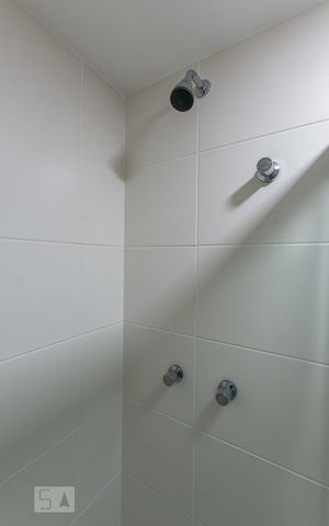 Apartamento para alugar com 70m², 2 quartos e 1 vaga Apartamento para alugar com 70m², 2 quartos e 1 vagaBanheiro Social