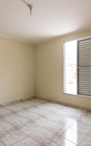Casa à venda com 150m², 2 quartos e 2 vagasQuarto 