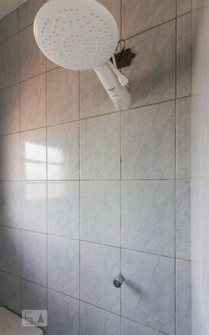 Casa à venda com 150m², 2 quartos e 2 vagasBanheiro