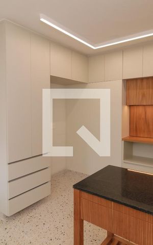 Apartamento para alugar com 130m², 2 quartos e 1 vaga Apartamento para alugar com 130m², 2 quartos e 1 vagaCozinha