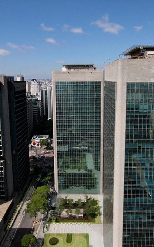 Apartamento para alugar com 105m², 1 quarto e 2 vagasVista