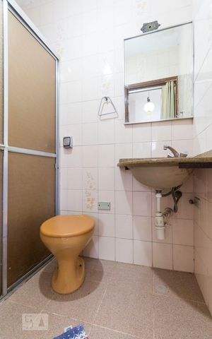 Casa à venda com 115m², 4 quartos e 3 vagasBanheiro Social