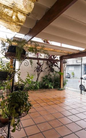 Casa à venda com 115m², 4 quartos e 3 vagasGaragem