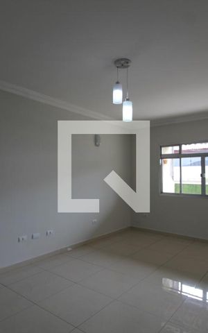 Casa à venda com 150m², 3 quartos e 1 vagaSala