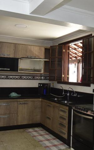 Casa à venda com 900m², 3 quartos e 5 vagasCozinha