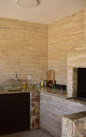 Casa à venda com 900m², 3 quartos e 5 vagasÁrea comum - Churrasqueira