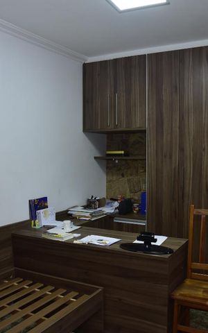 Casa à venda com 900m², 3 quartos e 5 vagasQuarto 3