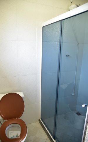 Casa à venda com 900m², 3 quartos e 5 vagasBanheiro Área da Piscina