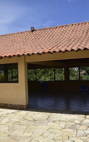 Casa à venda com 900m², 3 quartos e 5 vagasÁrea comum - Salão de festas