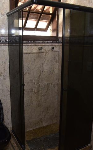 Casa à venda com 900m², 3 quartos e 5 vagasBanheiro Social