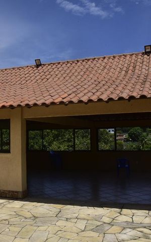 Casa à venda com 900m², 3 quartos e 5 vagasÁrea comum - Piscina