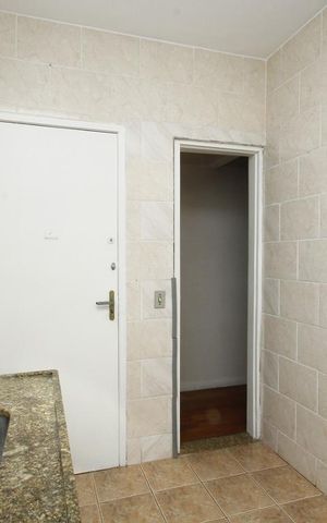 Apartamento à venda com 70m², 2 quartos e 1 vagaCozinha