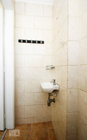 Apartamento à venda com 70m², 2 quartos e 1 vagaBanheiro de Serviço