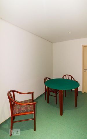 Apartamento para alugar com 61m², 2 quartos e 1 vagaAcademia