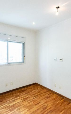 Apartamento para alugar com 125m², 3 quartos e 3 vagas Apartamento para alugar com 125m², 3 quartos e 3 vagasQuarto 1 - Suíte