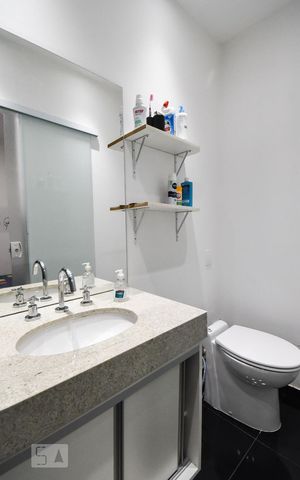Apartamento à venda com 145m², 3 quartos e 1 vagaBanheiro