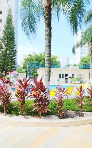 Apartamento para alugar com 47m², 2 quartos e 1 vagaÁrea comum - Piscina