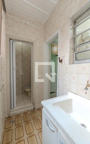 Apartamento à venda com 134m², 2 quartos e sem vaga Apartamento à venda com 134m², 2 quartos e sem vagaÁrea de Serviço