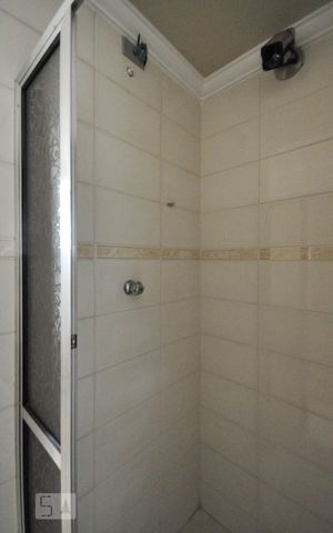Apartamento para alugar com 190m², 2 quartos e sem vaga Apartamento para alugar com 190m², 2 quartos e sem vagaBanheiro