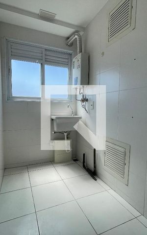 Apartamento à venda com 60m², 2 quartos e 1 vaga Apartamento à venda com 60m², 2 quartos e 1 vagaÁrea de Serviço