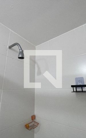 Apartamento à venda com 60m², 2 quartos e 1 vaga Apartamento à venda com 60m², 2 quartos e 1 vagaBanheiro