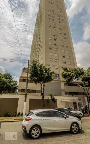 Apartamento para alugar com 37m², 1 quarto e sem vagaFachada
