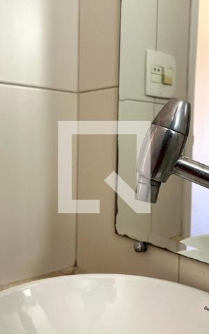 Apartamento para alugar com 63m², 2 quartos e 1 vaga Apartamento para alugar com 63m², 2 quartos e 1 vagaBanheiro