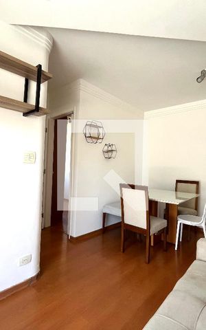 Apartamento para alugar com 63m², 2 quartos e 1 vaga Apartamento para alugar com 63m², 2 quartos e 1 vagaSala