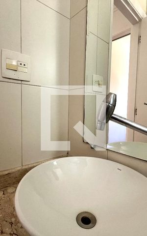 Apartamento para alugar com 63m², 2 quartos e 1 vaga Apartamento para alugar com 63m², 2 quartos e 1 vagaBanheiro