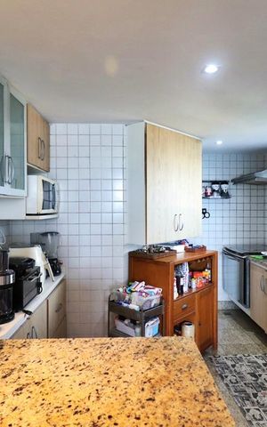 Apartamento à venda com 185m², 3 quartos e 4 vagasCozinha