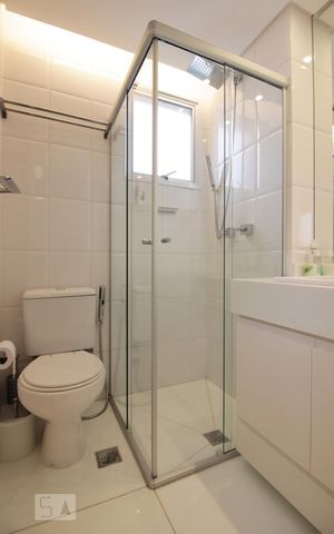 Apartamento à venda com 115m², 3 quartos e 3 vagasBanheiro da suíte 2