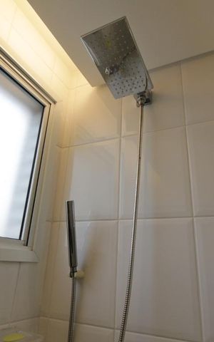 Apartamento à venda com 115m², 3 quartos e 3 vagasChuveiro
