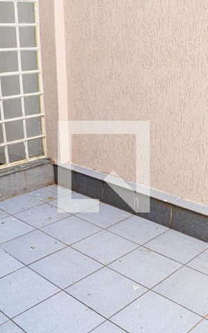 Casa para alugar com 285m², 3 quartos e 6 vagas Casa para alugar com 285m², 3 quartos e 6 vagasÁrea comum