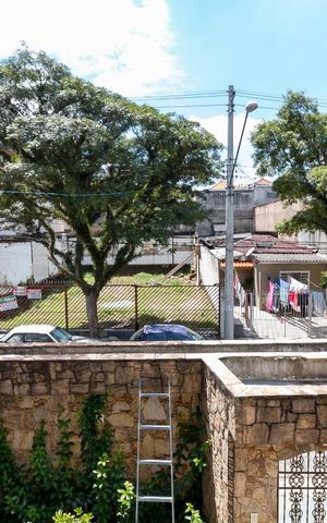 Casa à venda com 750m², 4 quartos e 8 vagasVista varanda quarto 4 suíte