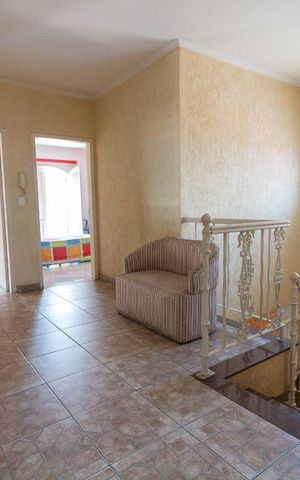 Casa à venda com 750m², 4 quartos e 8 vagasAntesala quartos
