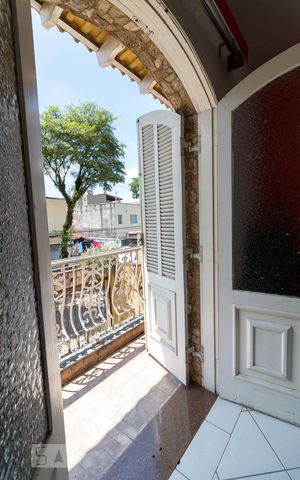 Casa à venda com 750m², 4 quartos e 8 vagasVaranda quarto 3 suíte