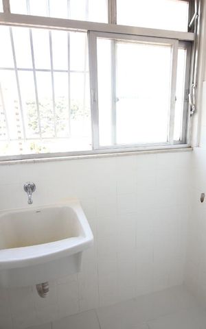 Apartamento à venda com 59m², 2 quartos e 1 vagaÁrea de Serviço