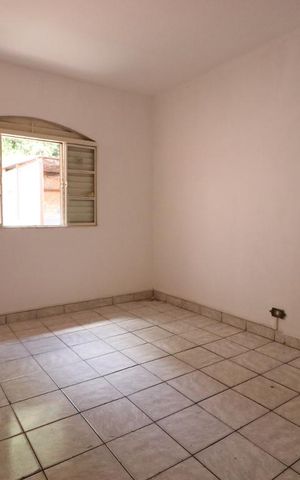 Casa à venda com 80m², 2 quartos e 1 vagaQuarto 2