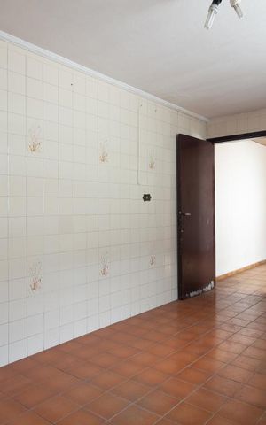 Casa à venda com 160m², 3 quartos e 2 vagasCozinha
