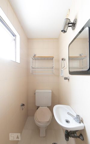 Apartamento à venda com 78m², 2 quartos e 1 vaga Apartamento à venda com 78m², 2 quartos e 1 vagaBanheiro da Suite