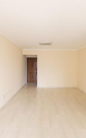 Apartamento à venda com 78m², 2 quartos e 1 vaga Apartamento à venda com 78m², 2 quartos e 1 vagaSala