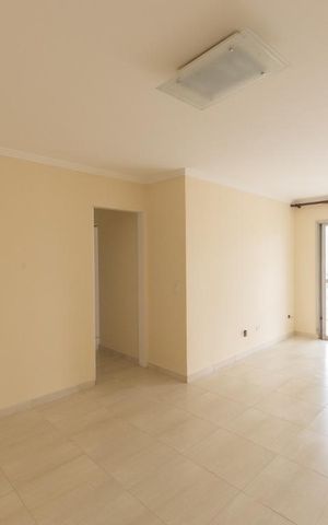 Apartamento à venda com 78m², 2 quartos e 1 vaga Apartamento à venda com 78m², 2 quartos e 1 vagaSala