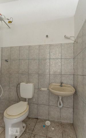 Casa à venda com 420m², 3 quartos e 8 vagasBanheiro Área de Serviço