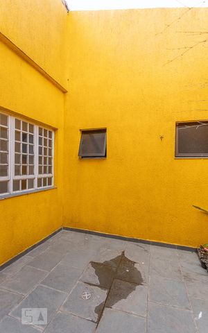 Casa à venda com 420m², 3 quartos e 8 vagasVaranda Sala