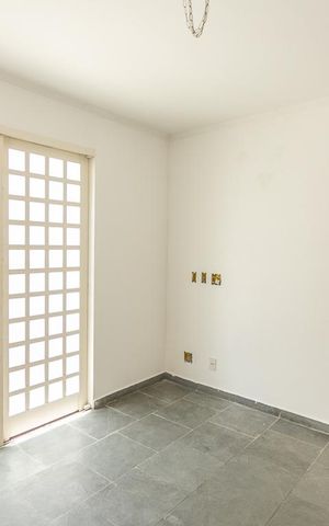 Casa à venda com 420m², 3 quartos e 8 vagasQuarto 2