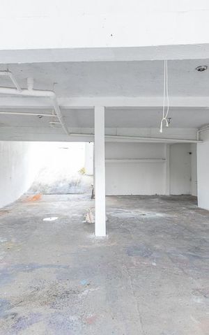 Casa à venda com 420m², 3 quartos e 8 vagasGaragem